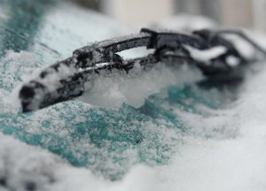 Замерзают дворники авто: решаем проблему эффективными способами